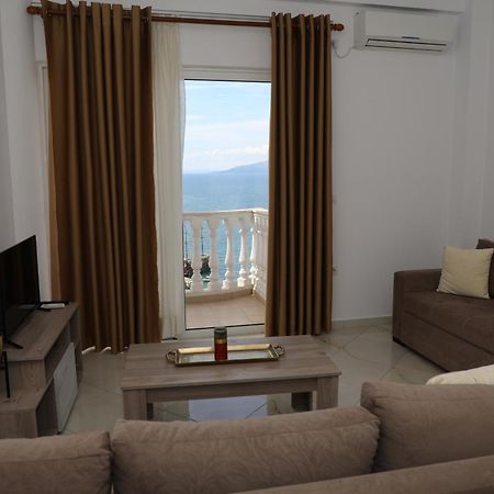 Saranda Apartaments Meta ภายนอก รูปภาพ